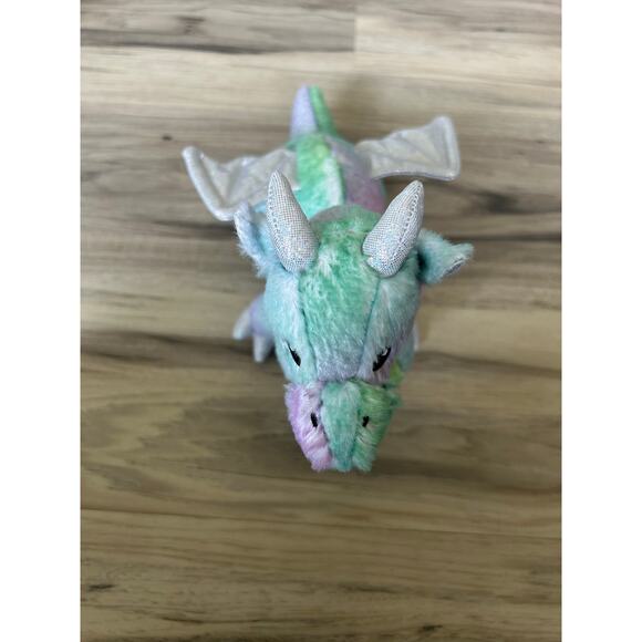 American Girl Crisella Dragon Plush Rainbow Tie Dye Wellie Wishers Magic Garden - Picture 4 of 6